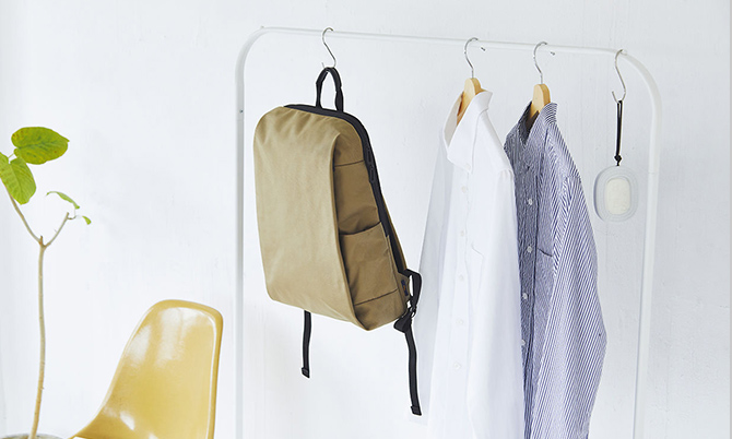 スクエア型が大人の印象 ミニマム仕様で男女問わず人気