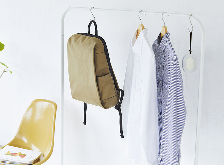 どんなコーデにも好相性。シンプル機能派バッグを相棒に選ぼう